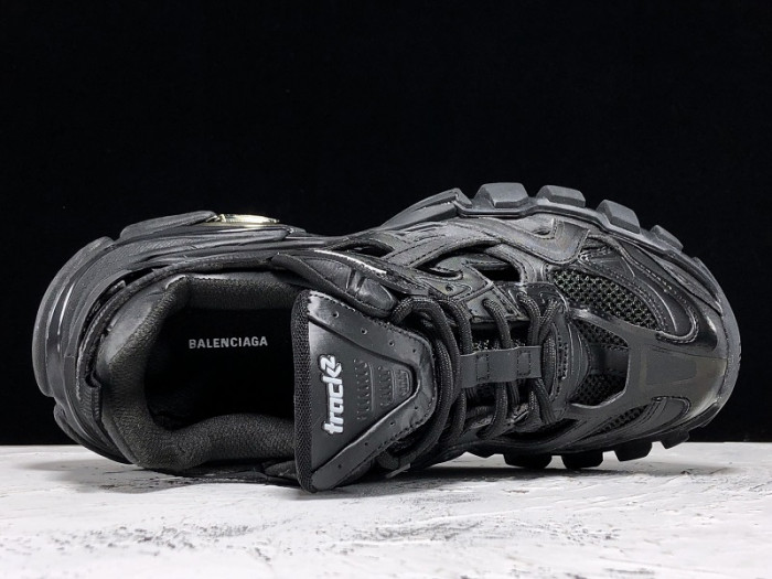 TRACK SNEAKER TS021