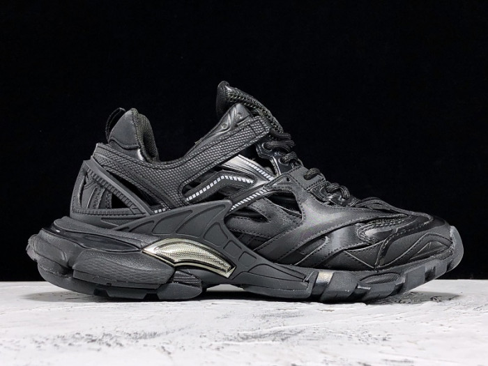 TRACK SNEAKER TS021