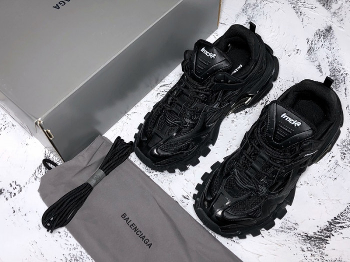 TRACK SNEAKER TS021