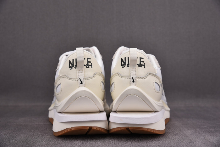Sacai x Nike VaporWaffle DD1875-100