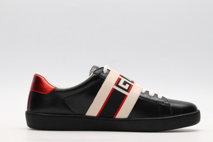 G*u*i ace embroidered low-top sneaker black