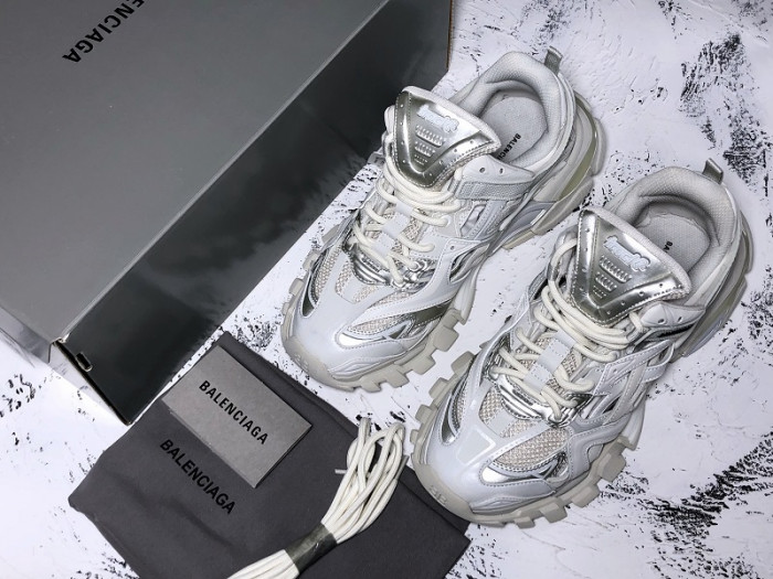 TRACK SNEAKER TS020