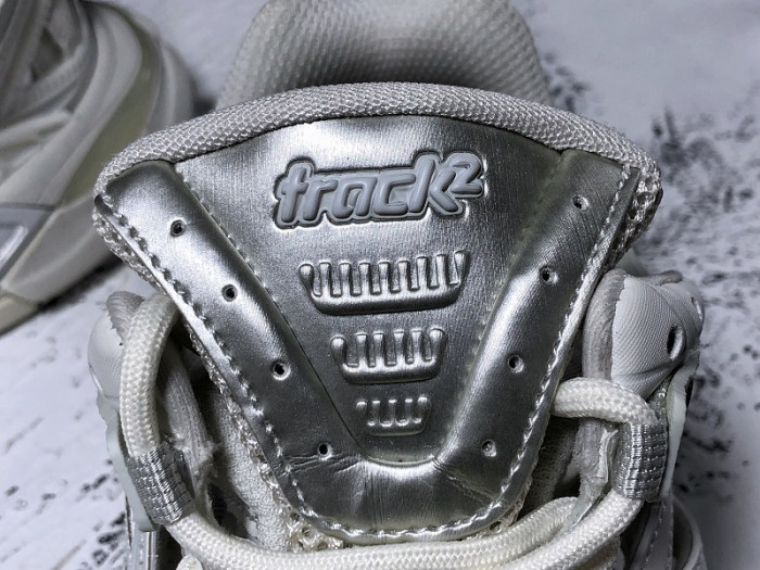TRACK SNEAKER TS020