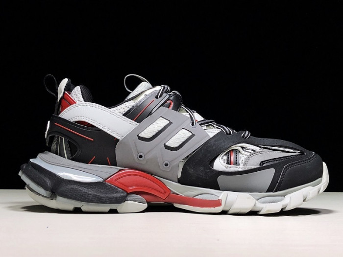 TRACK SNEAKER TS016