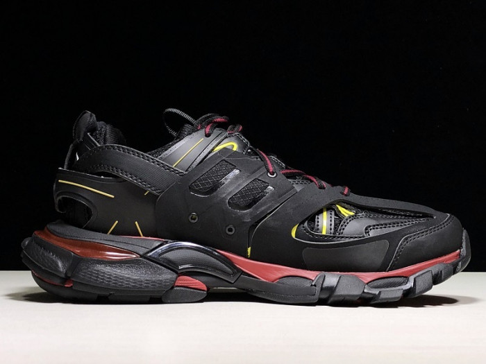 TRACK SNEAKER TS010