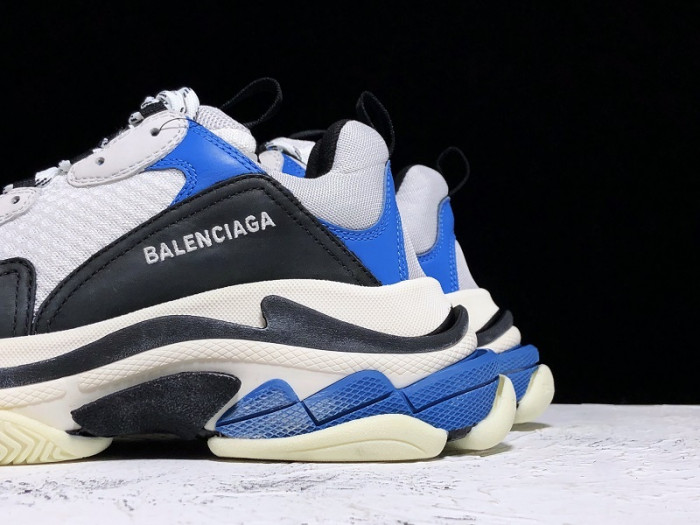 TRIPLES TRAINER SNEAKERS 2000013