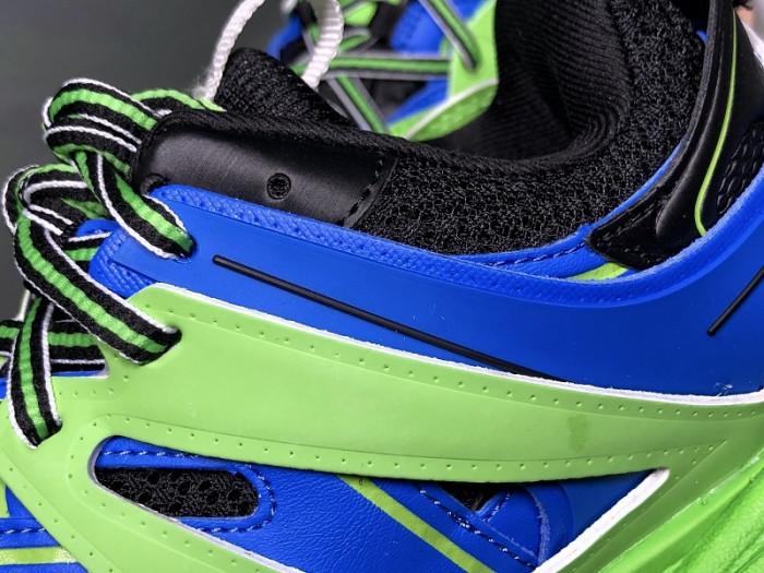 TRACK SNEAKER TS015