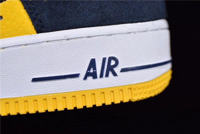 Nike Air Force 1 07 Lv8 AO2439-700