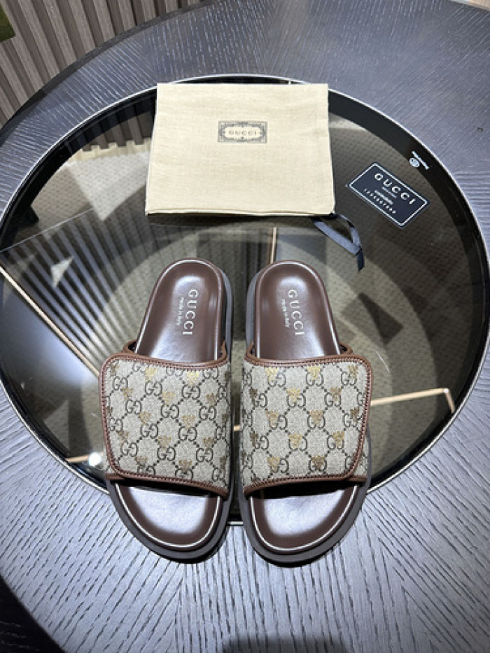 Gucc* Sandal 138