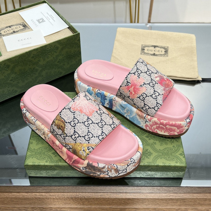 Gucc* Sandal 157