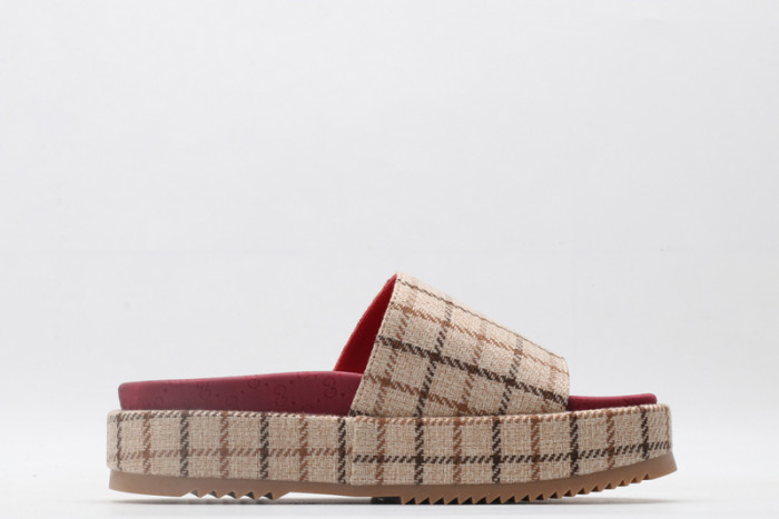 Gucc* Sandal80