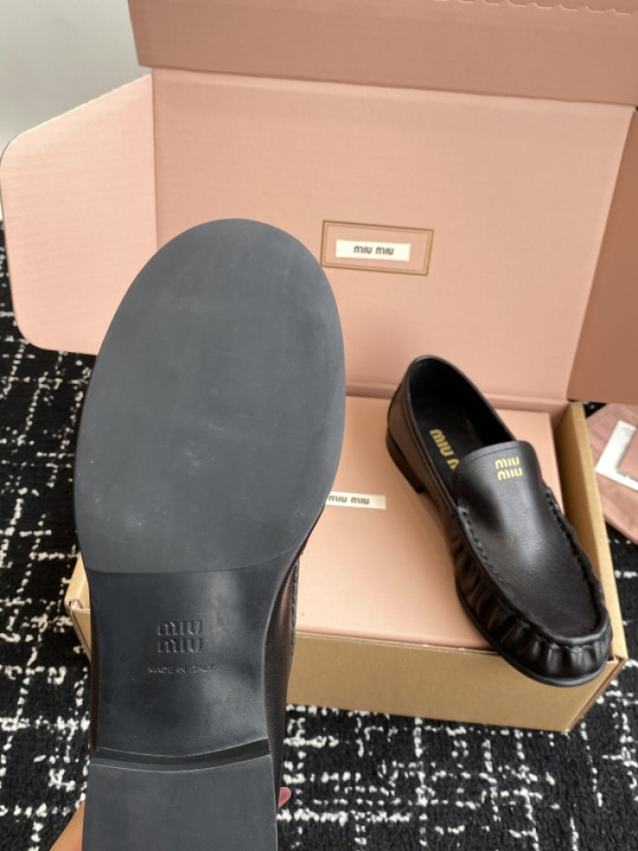 Miu Miu SNEAKER