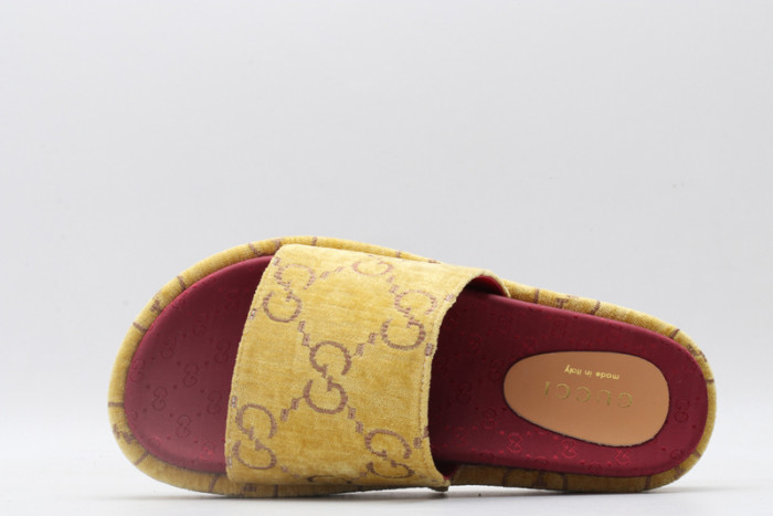 Gucc* Sandal69