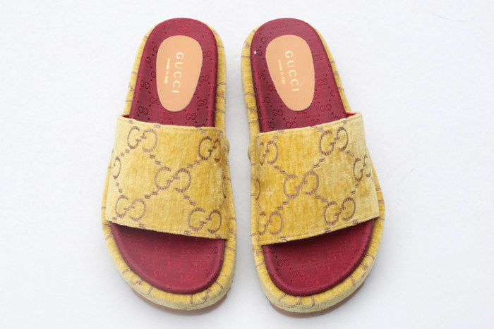 Gucc* Sandal69
