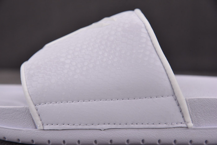 Kobe Bryant x Offcourt Slide 