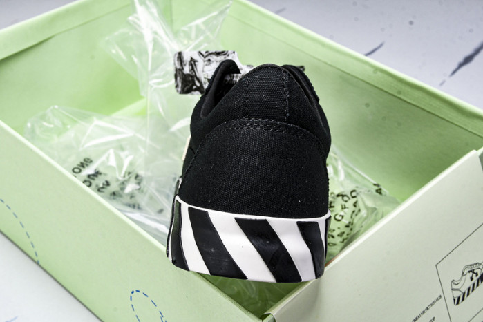 OFW Sneakers OW10032