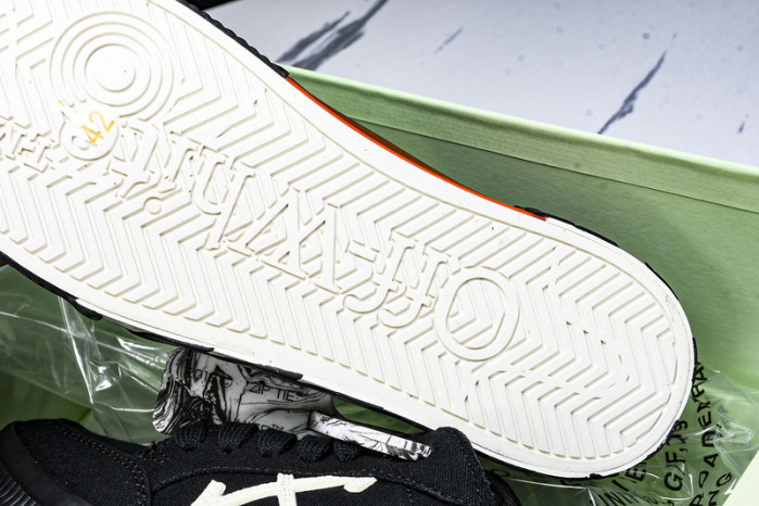 OFW Sneakers OW10032