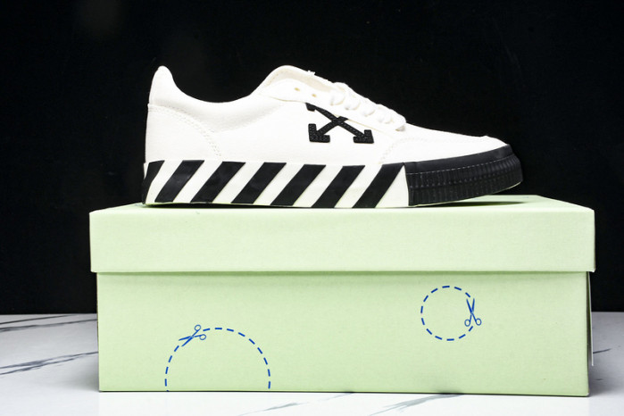 OFW Sneakers OW10034