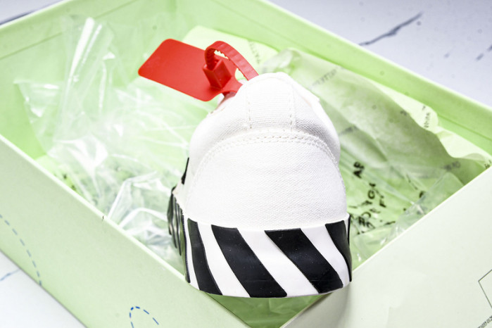 OFW Sneakers OW10034