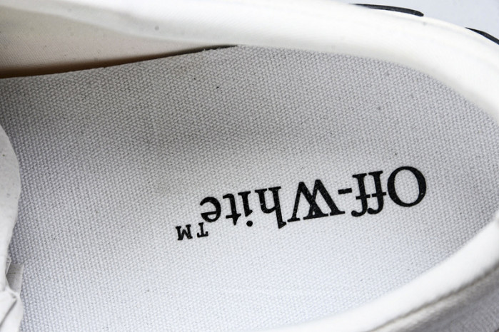 OFW Sneakers OW10037