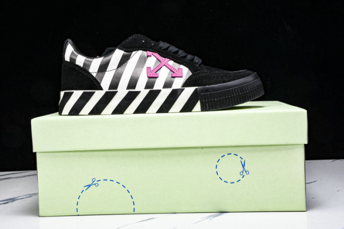 OFW Sneakers OW10038