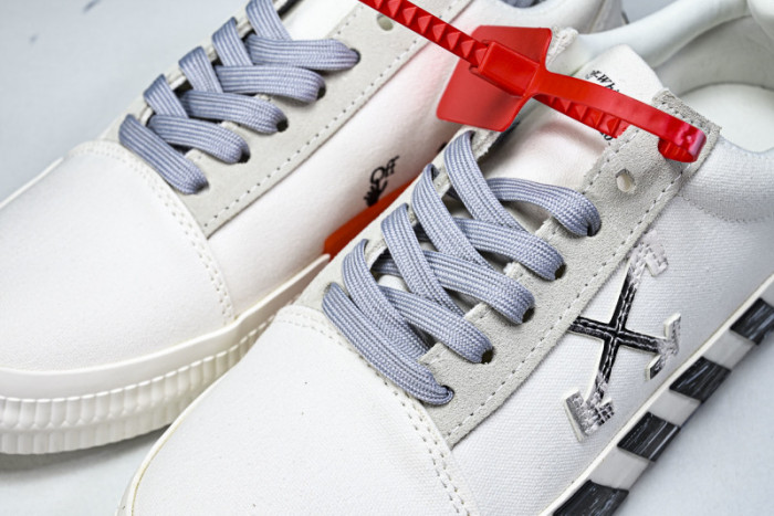 OFW Sneakers OW10040