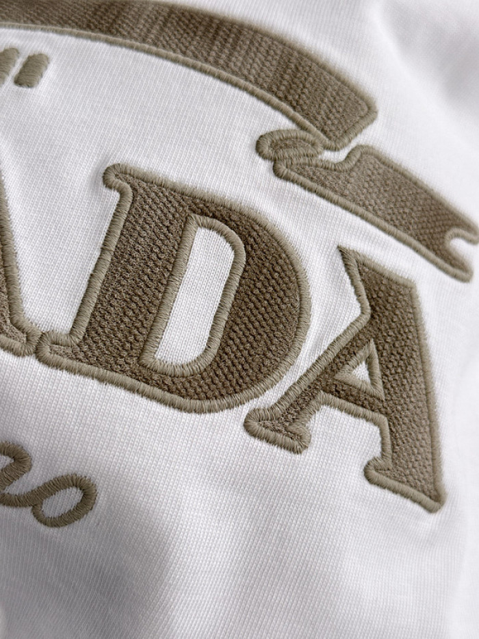 PRAD* CLOTHES PRA105