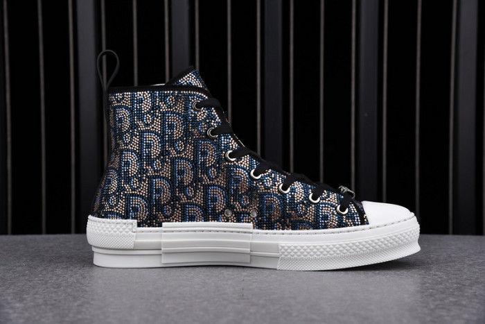 B23 Oblique High Top Sneakers T00480H052