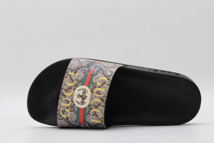 Gucc* Sandal55