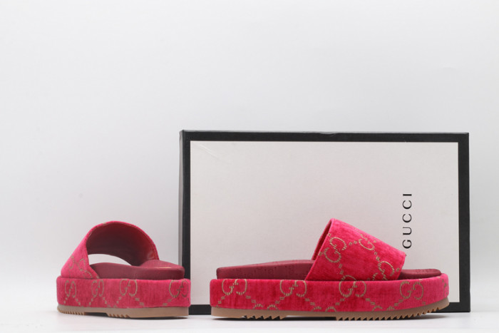 Gucc* Sandal67
