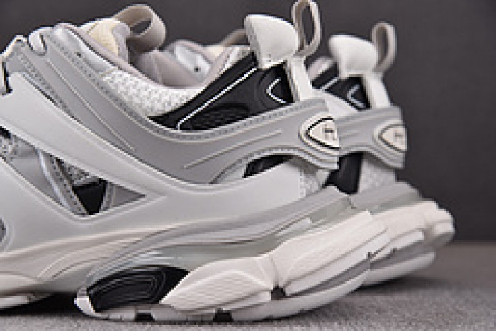TRACK SNEAKER TS184