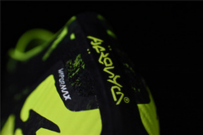 Acronym Nike Mens Air VaporMax Moc 2 Black Volt AQ0996-007
