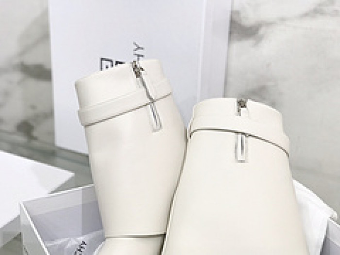 GIVENCHY BOOST GB 000019