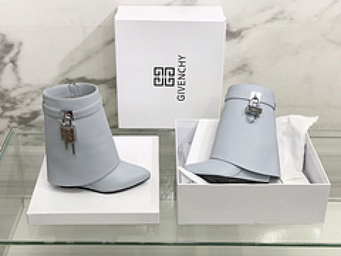 GIVENCHY BOOST GB 000018
