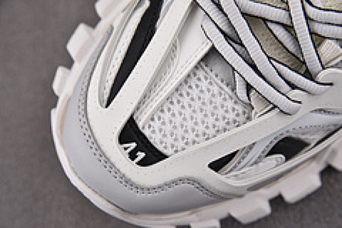 TRACK SNEAKER TS184