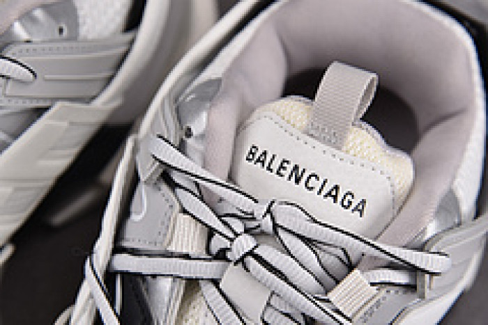 TRACK SNEAKER TS184