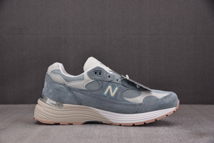 New Balance 992 MiUSA Kith "Osaka Pack" U992KT