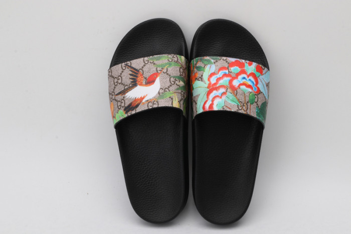 Gucc* Sandal28