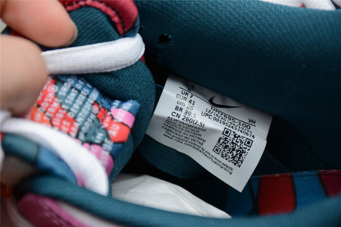 PARRA X NIKE SB DUNK LOW DH7695-100
