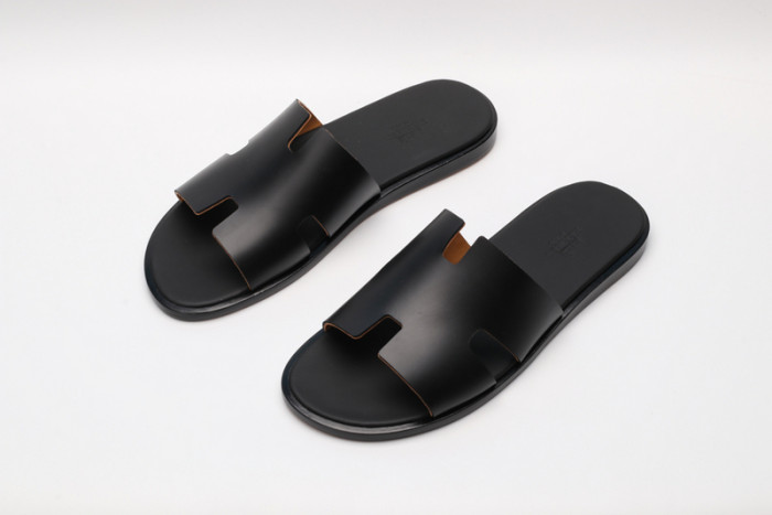 Herme* Sandal1