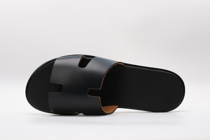 Herme* Sandal1