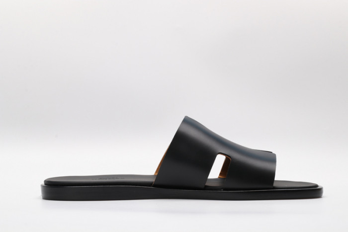 Herme* Sandal1