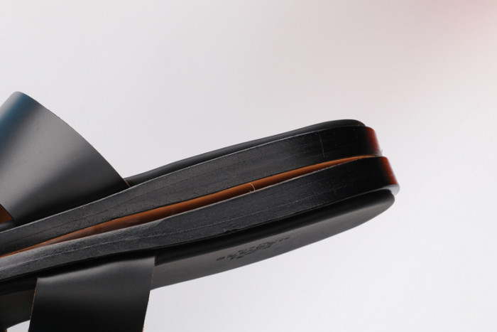 Herme* Sandal1