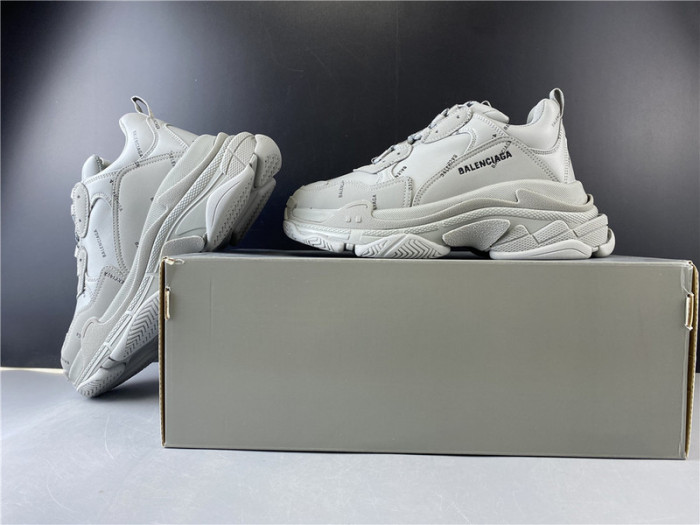 TRIPLES TRAINER SNEAKERS LETTERS 2000022