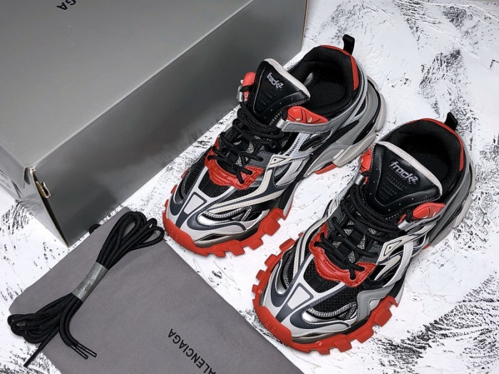 TRACK SNEAKER TS025