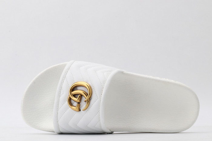 Gucc* Sandal18